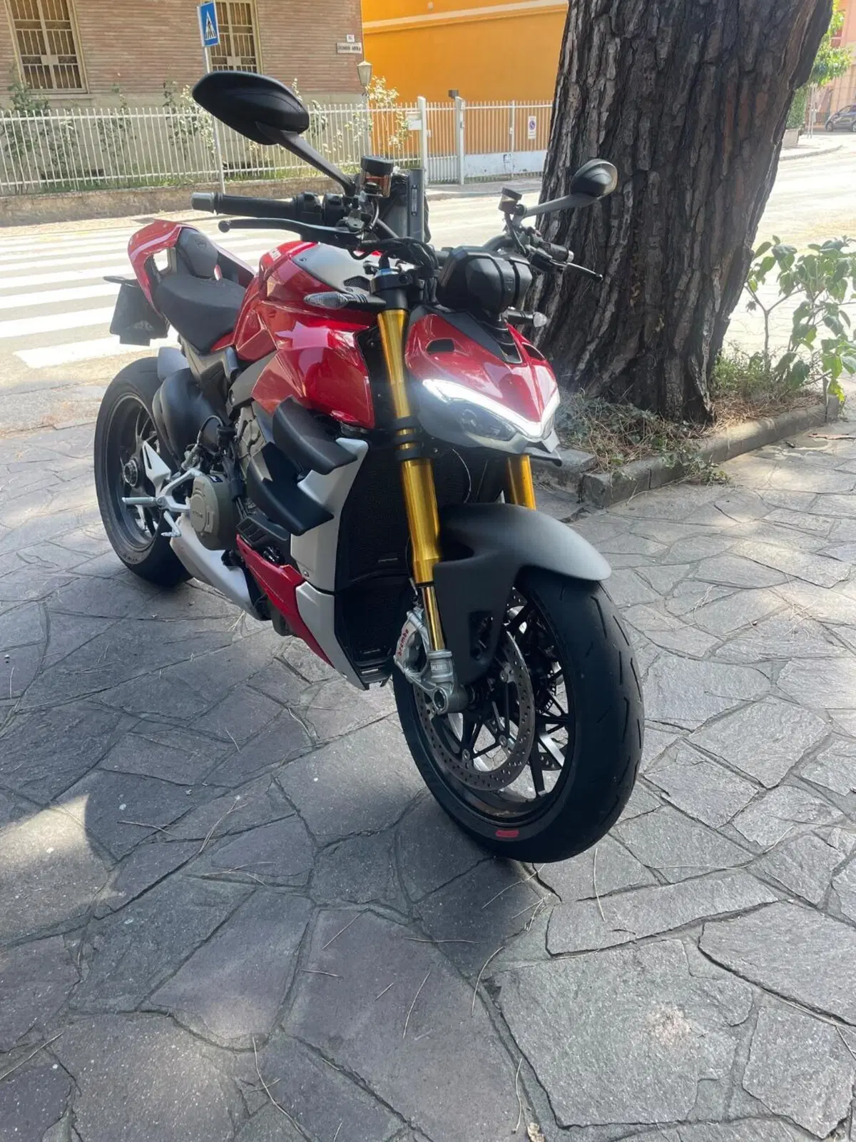 Ducati Streetfighter V4 1100 S (2021 - 22) (6)