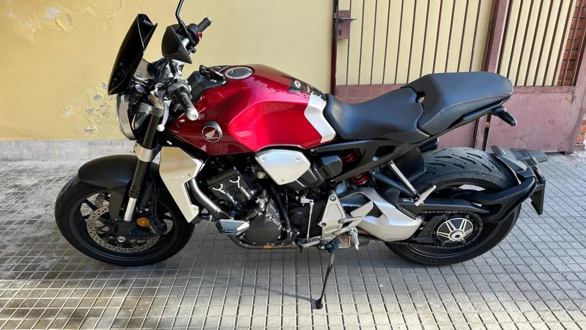 Honda CB 1000 R + Neo Sport Cafè (2019 - 20) (2)