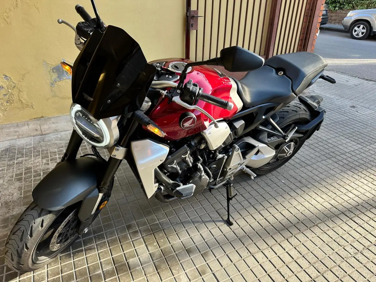 Honda CB 1000 R + Neo Sport Cafè (2019 - 20) (4)