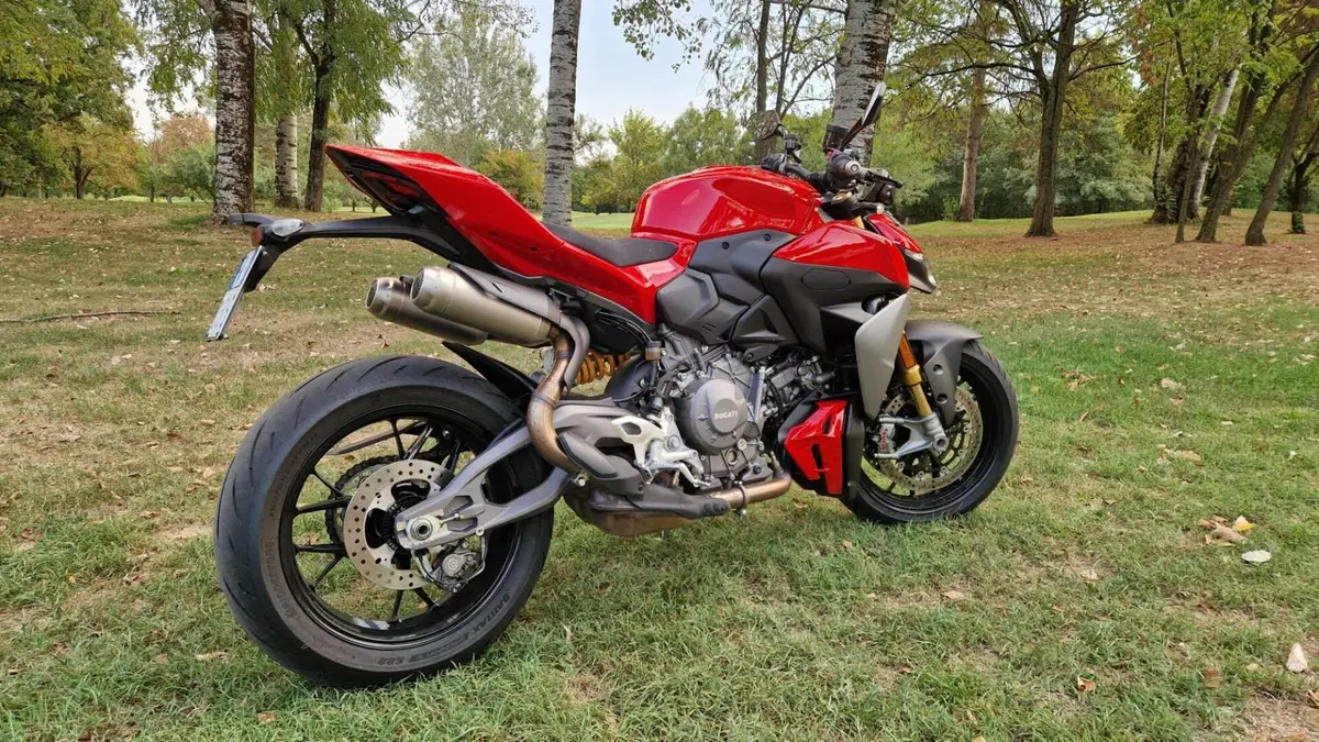 Ducati Streetfighter V2 S (2025 - 26) (3)