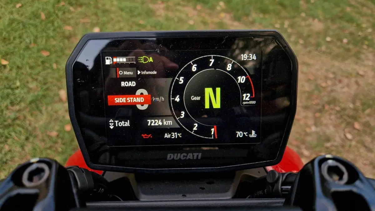 Ducati Streetfighter V2 S (2025 - 26) (7)