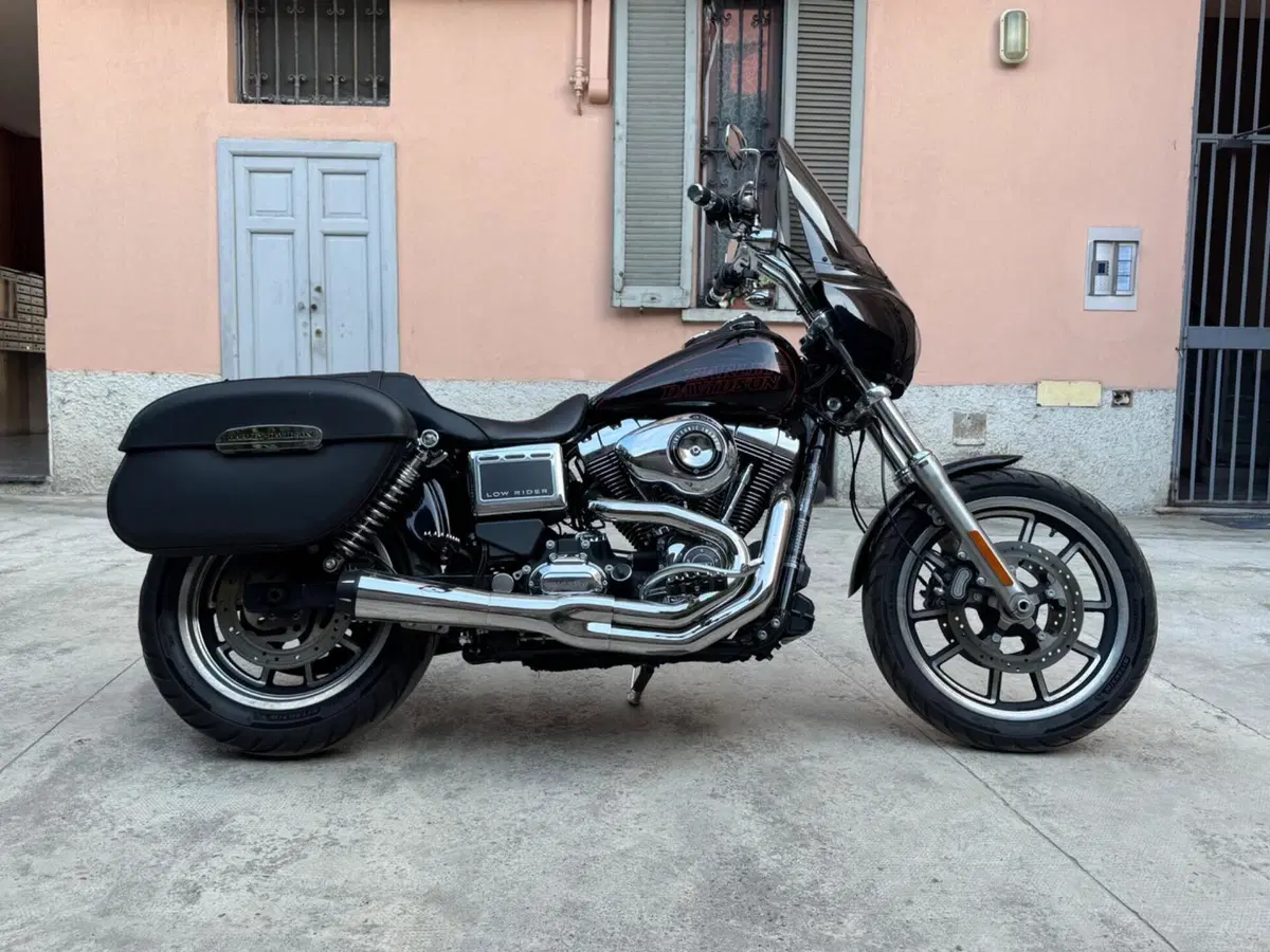 Harley-Davidson 1690 Low Rider (2014 - 17) - FXDL (2)
