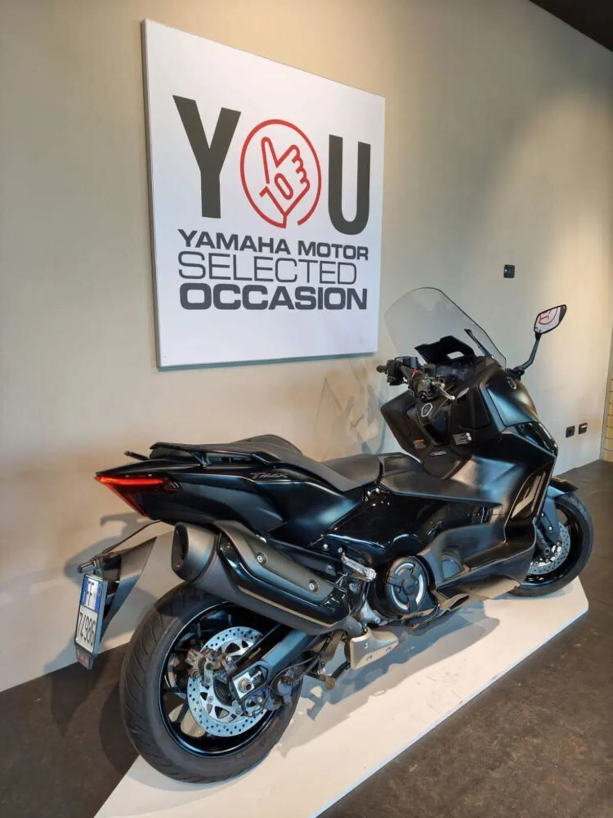 Yamaha T-Max 560 Tech Max (2022 - 24) (3)