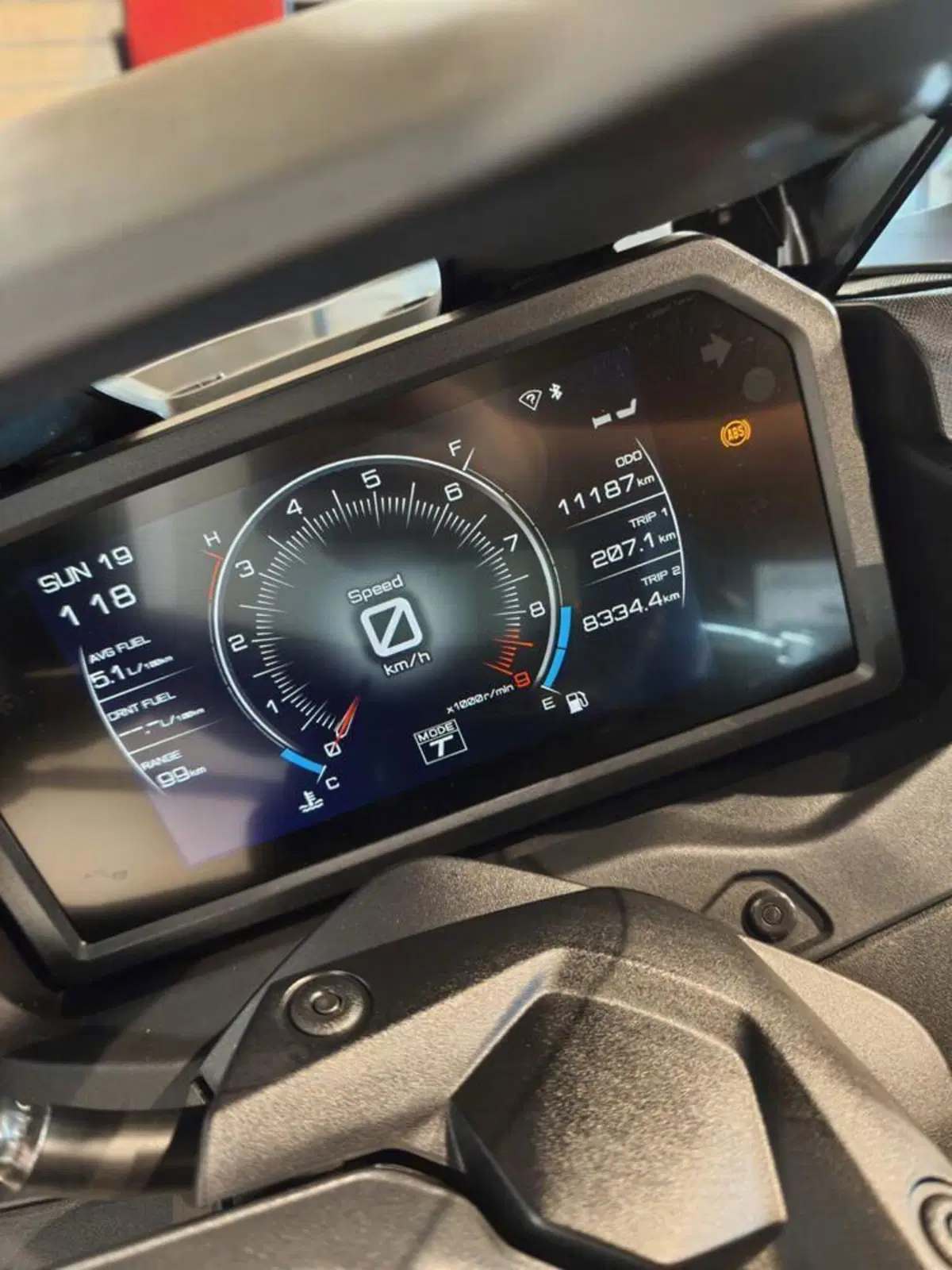 Yamaha T-Max 560 Tech Max (2022 - 24) (4)