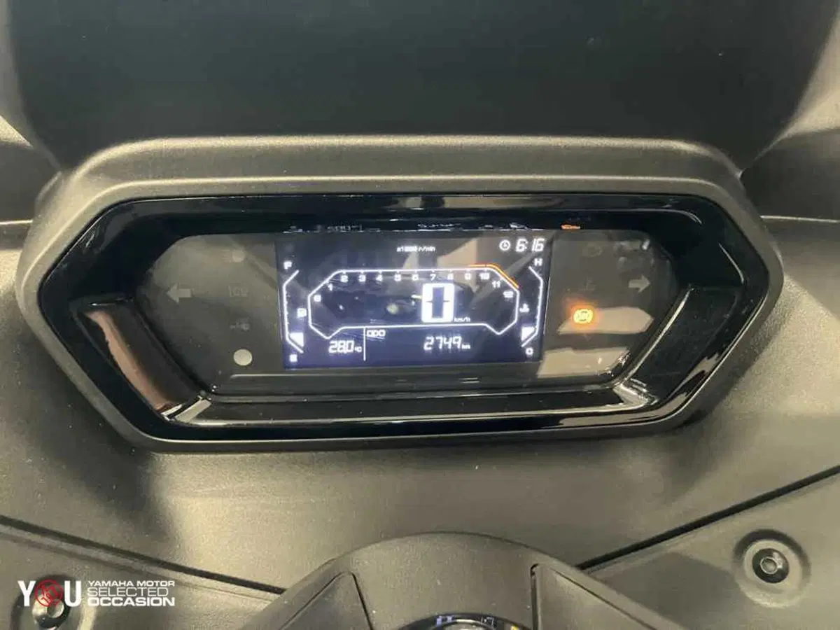 Yamaha X-Max 300 (2021 - 24) (2)