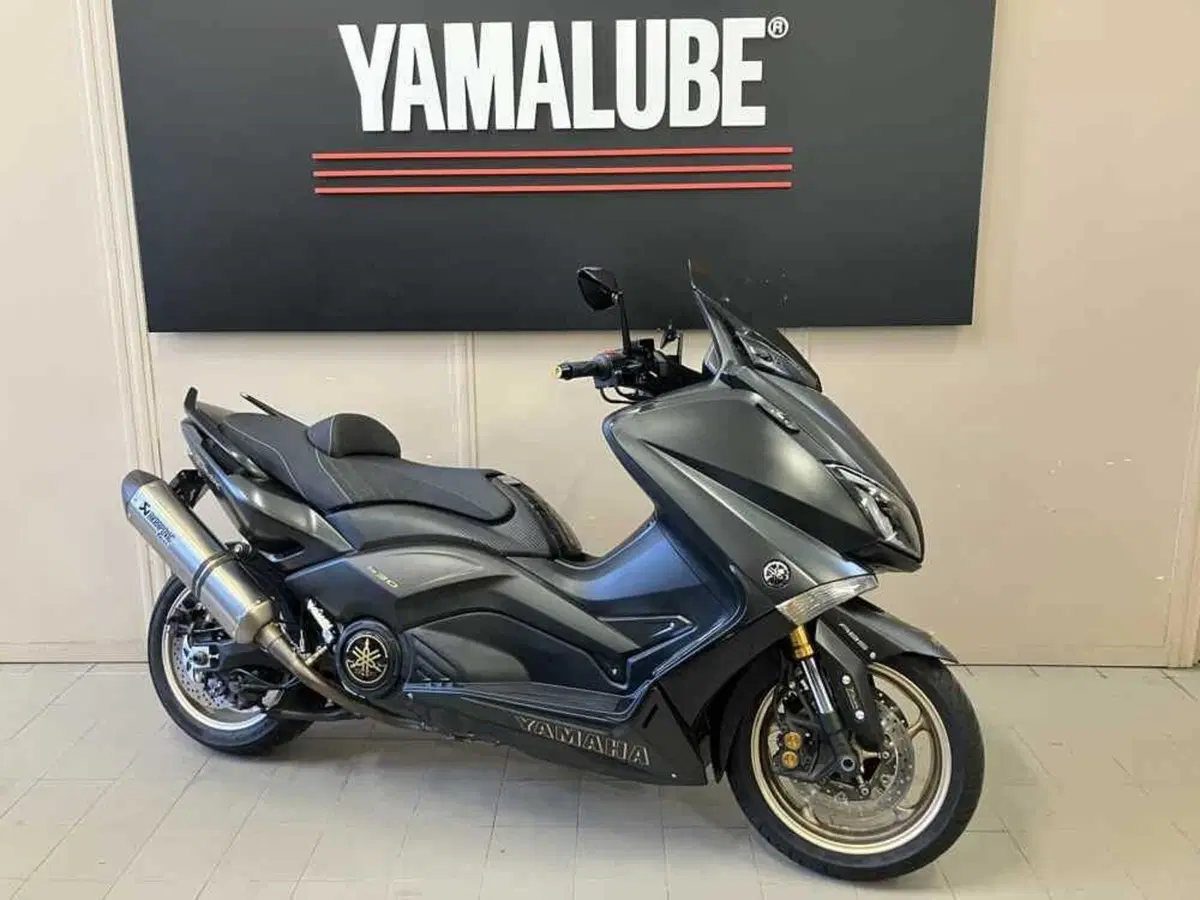 Yamaha T-Max 530 Iron Max ABS (2014 - 17)