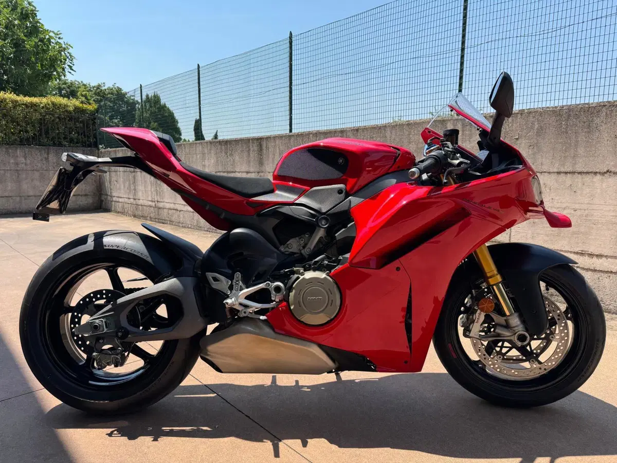 Ducati Panigale V4 S (2025 - 26) (7)