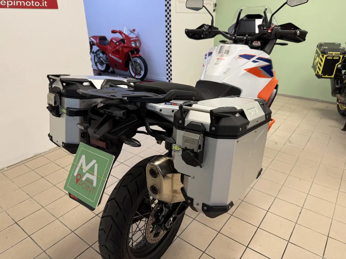 KTM 1290 Super Adventure R (2022 - 25) (4)