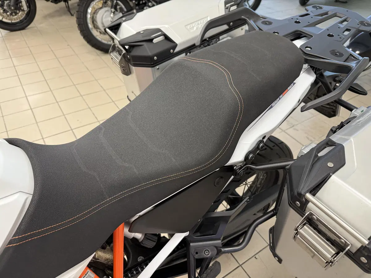 KTM 1290 Super Adventure R (2022 - 25) (8)