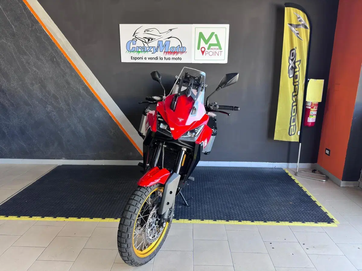 Moto Morini X-Cape 650 Gold Wheels Edition (2022 - 26) (3)