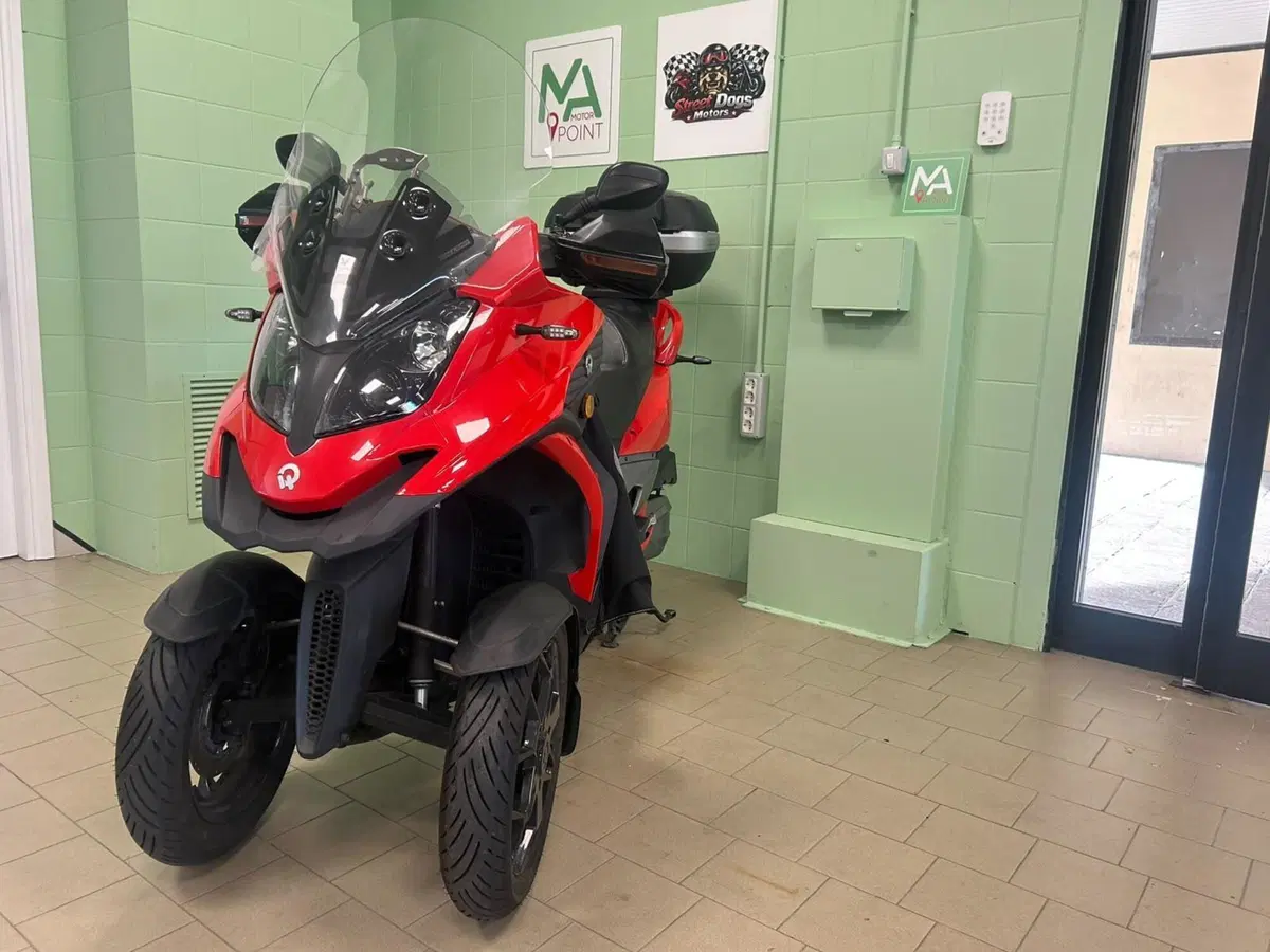 Quadro QV3 350 (2018 - 19) (17)