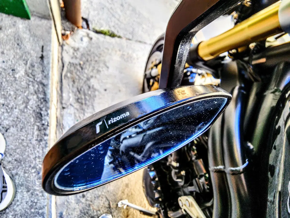 Triumph Speed Triple 1050 (2005 - 11) (17)