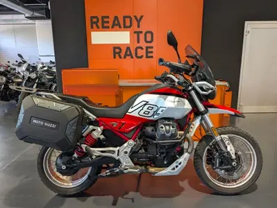 Moto Guzzi V85 TT (2024 - 26) usata