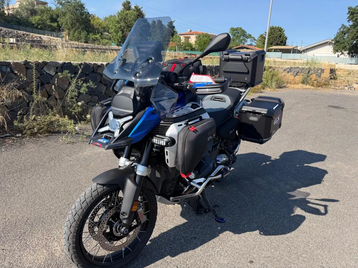 Bmw R 1300 GS Adventure Trophy (2025 - 26) (3)
