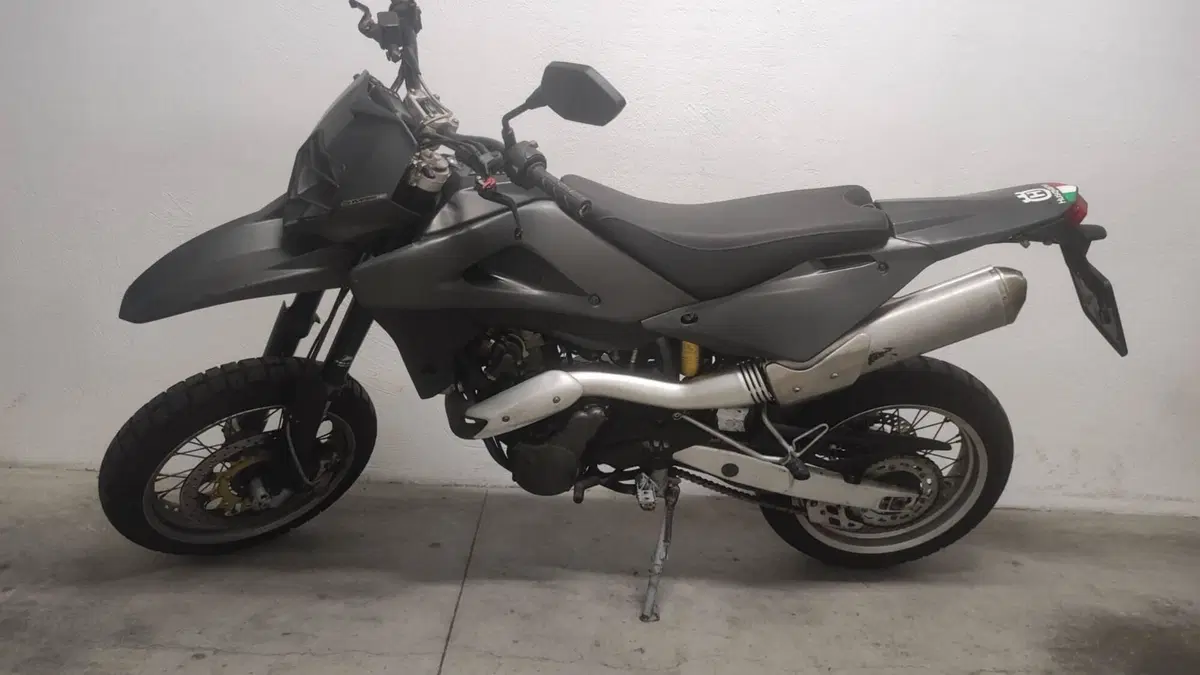 Husqvarna SM 610 (2008) (2)