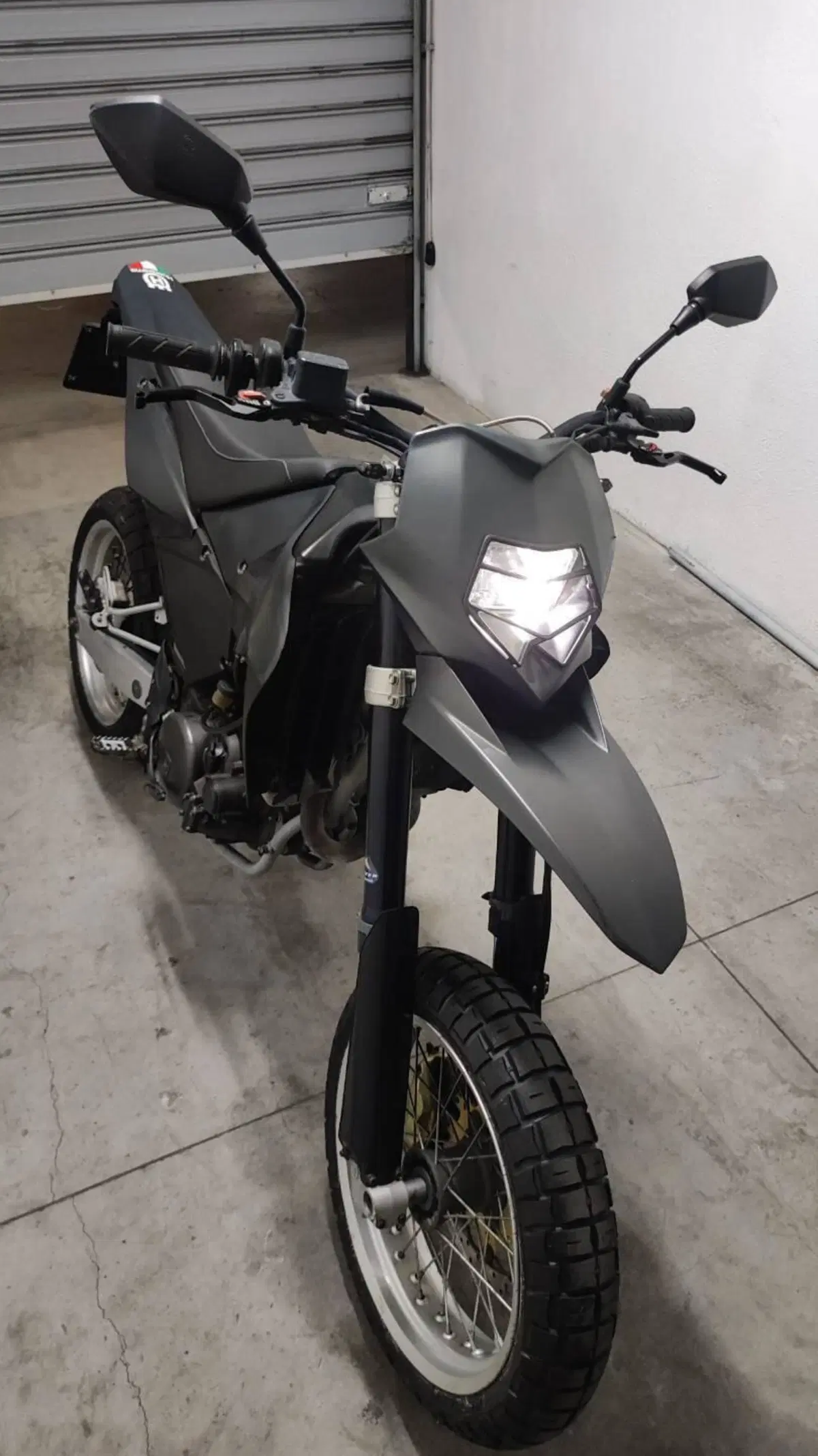 Husqvarna SM 610 (2008)