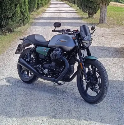 Moto Guzzi V7 Stone Centenario (2021 - 22) usata