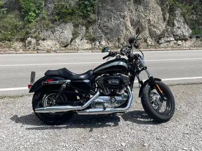 Harley-Davidson 1200 Custom (2018 - 20) - XL1200C usata