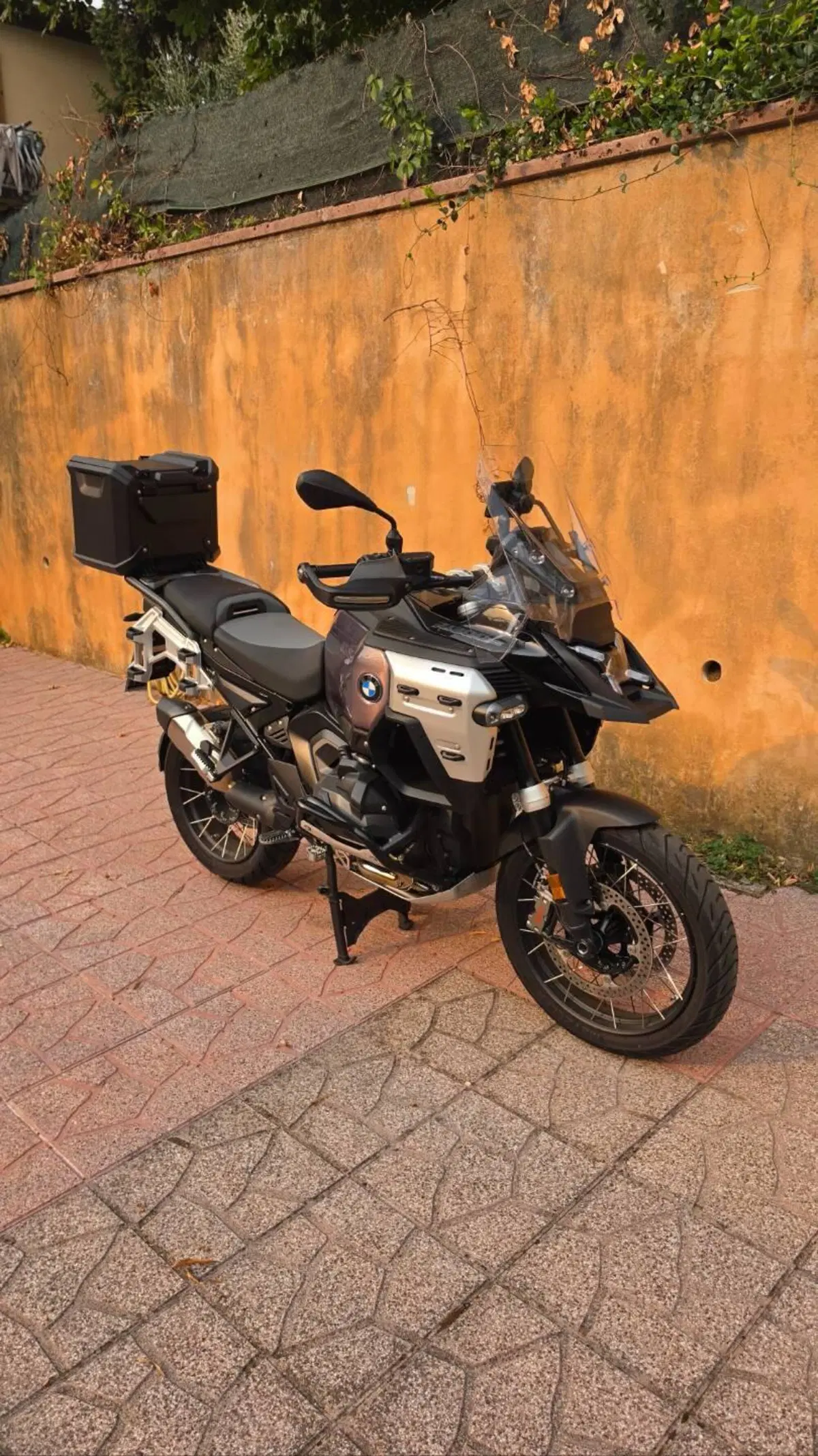 Bmw R 1300 GS Adventure ASA (2025 - 26) (3)