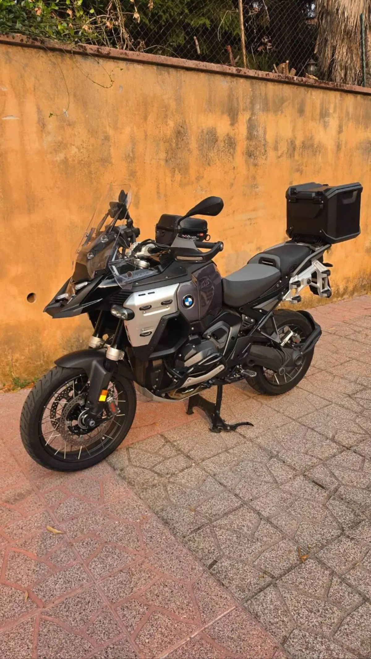 Bmw R 1300 GS Adventure ASA (2025 - 26) (8)