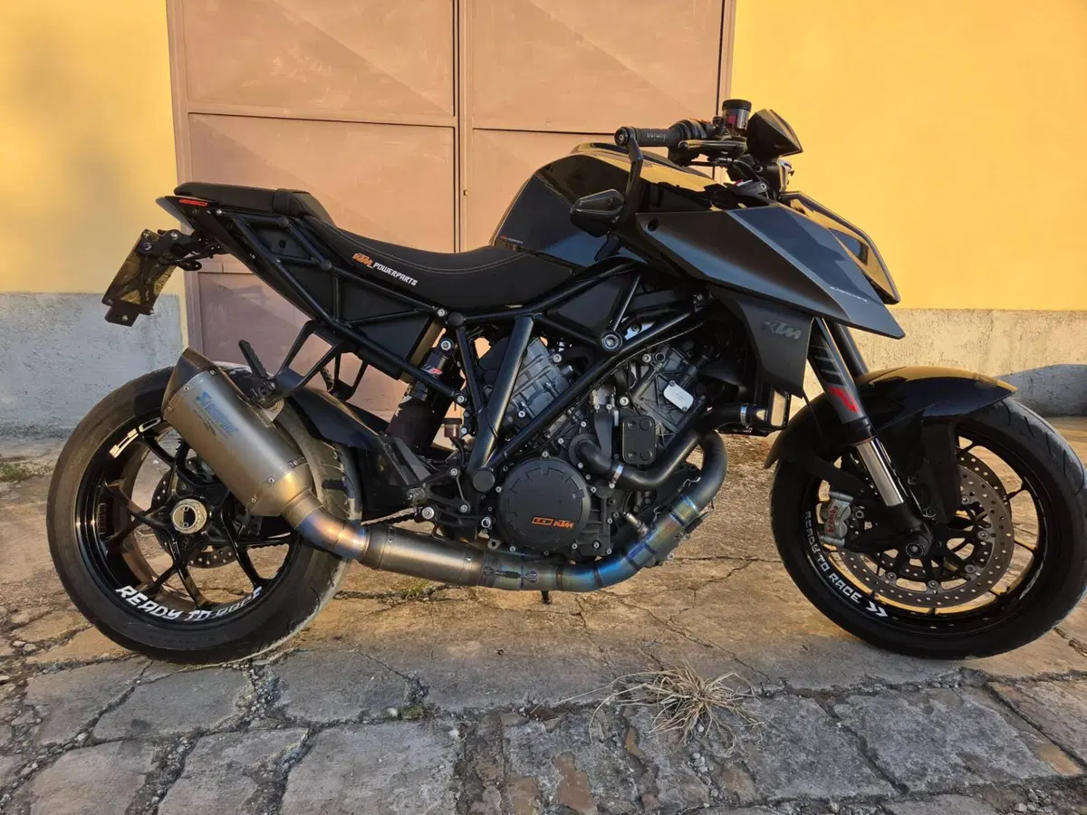 KTM 1290 Super Duke R ABS (2017 - 18) (3)