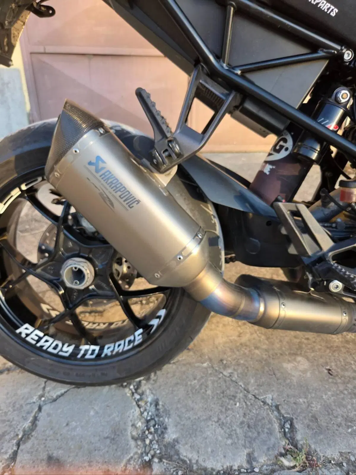 KTM 1290 Super Duke R ABS (2017 - 18) (6)