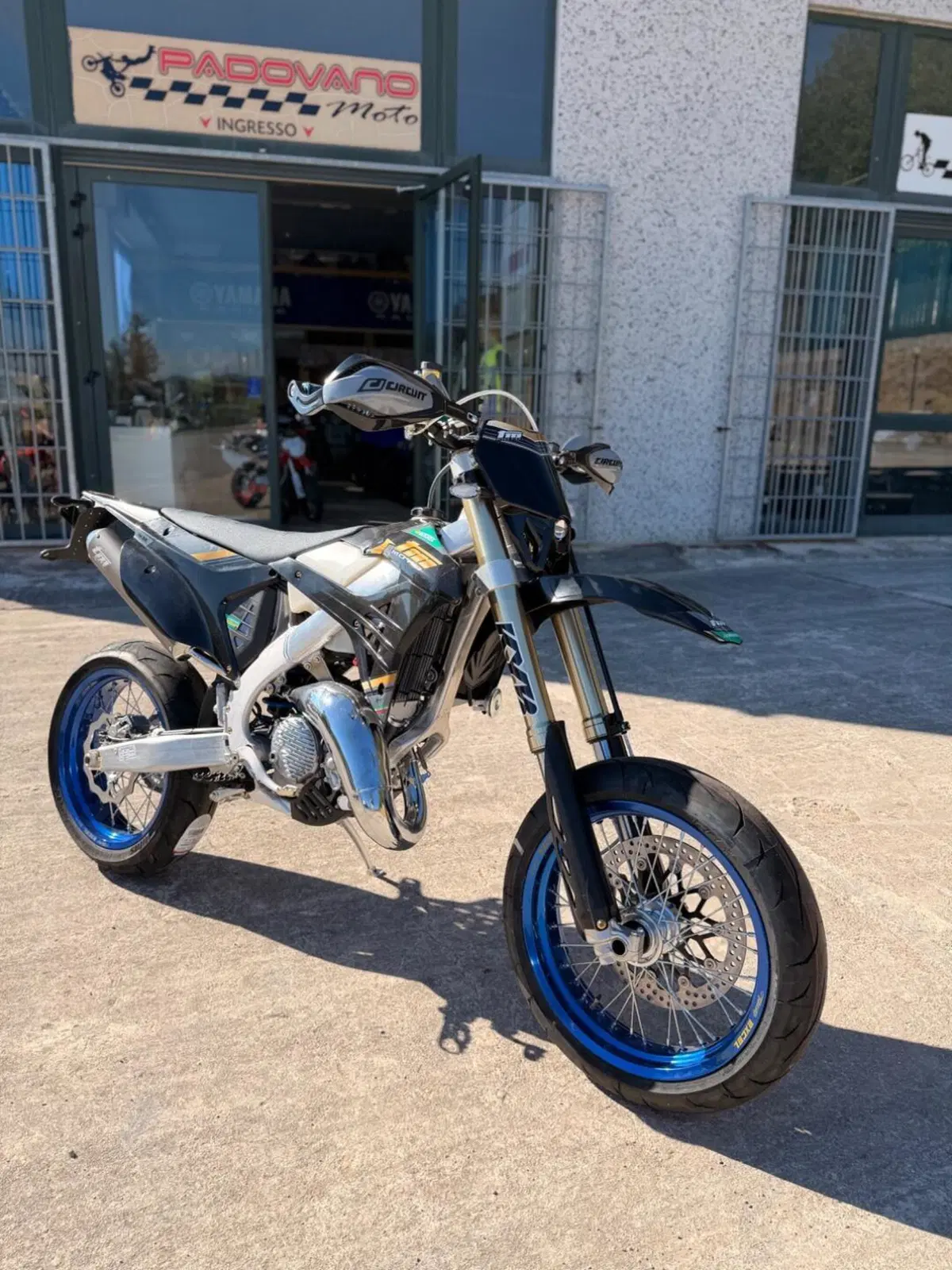 Tm Moto SMR 125 ES Fi 2T (2026) (2)