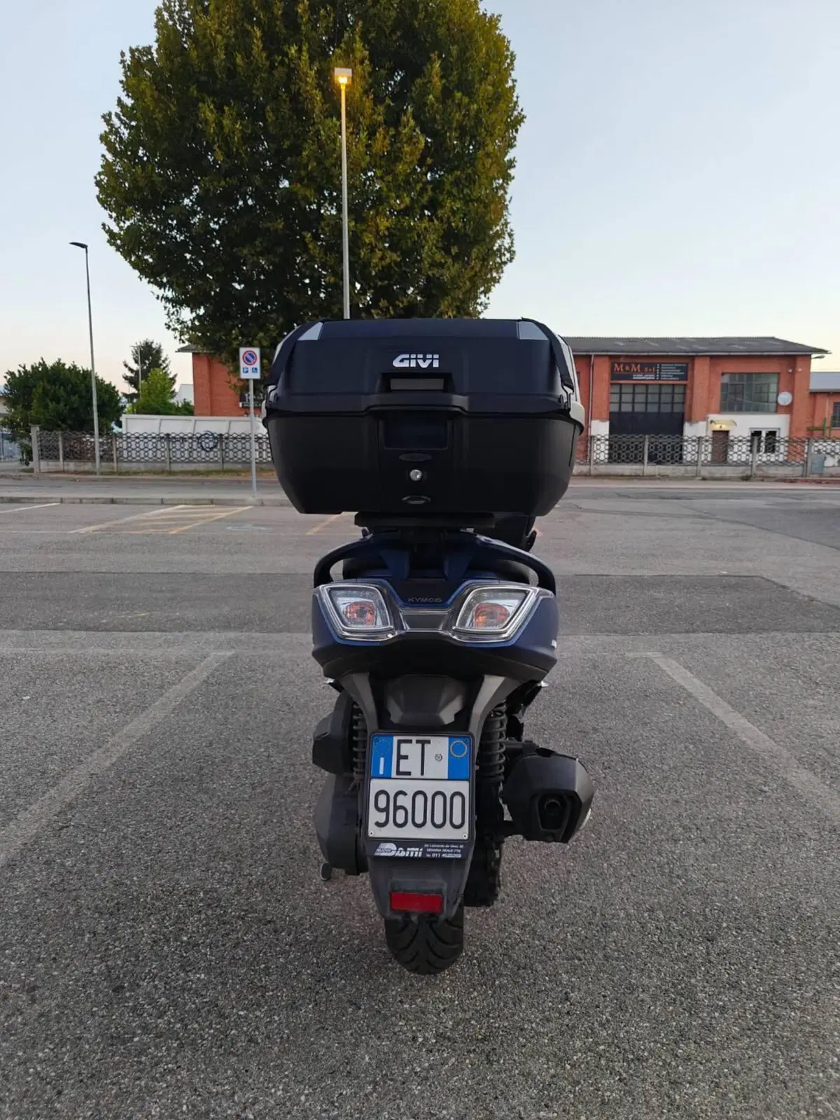 Kymco Downtown 350i TCS (2020) (5)