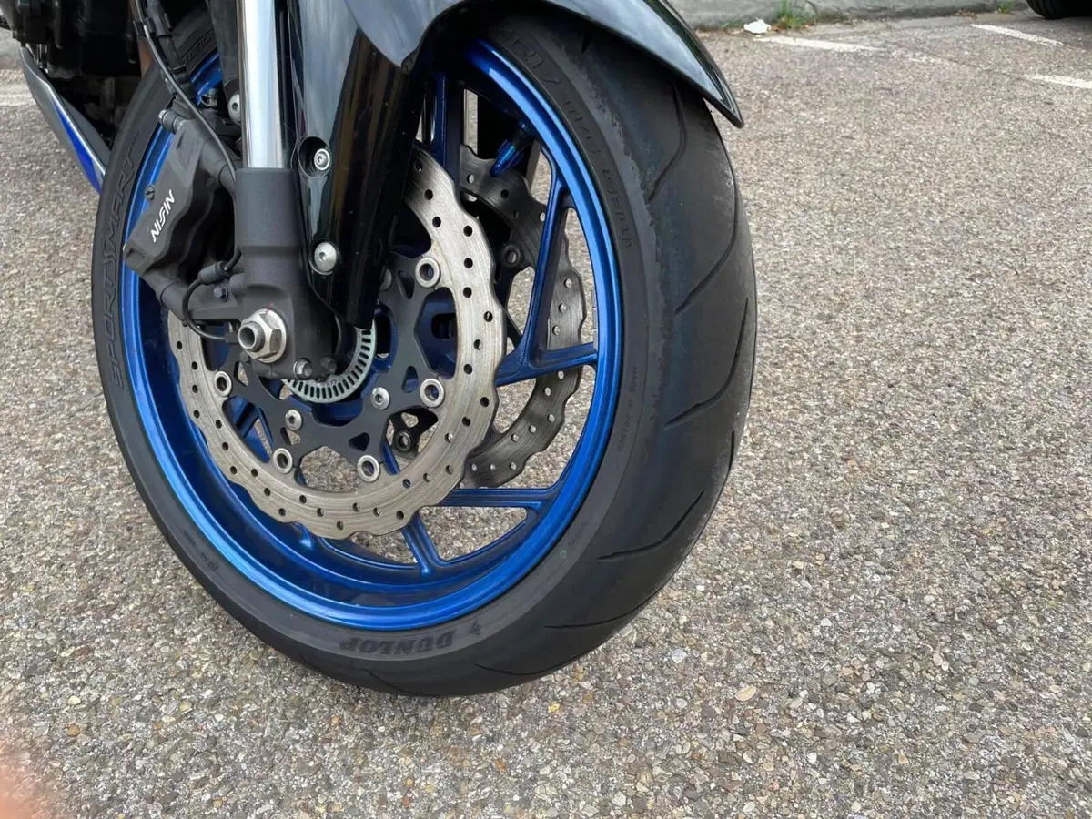 Suzuki GSX S 750 Z Yugen (2018 - 20) (8)