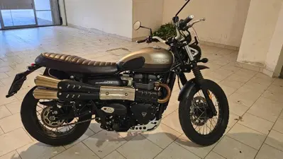 Triumph Street Scrambler 900 Sandstorm (2021 - 22) usata
