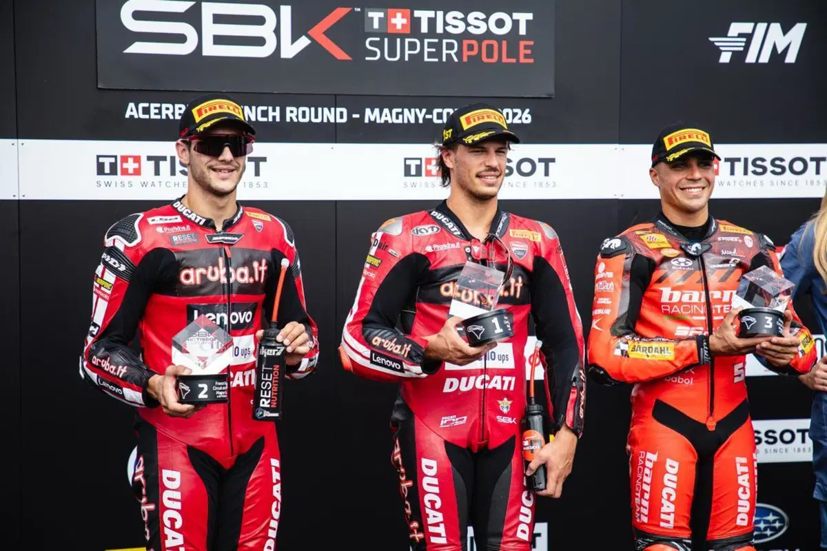 SBK 2026. GP di Francia. Un fantastico Bulega domina la gara sprint