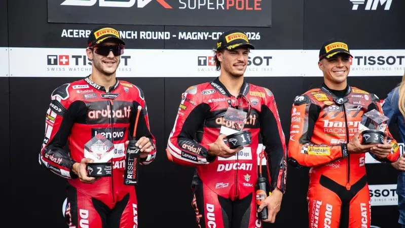 SBK 2026. GP di Francia. Un fantastico Bulega domina la gara sprint
