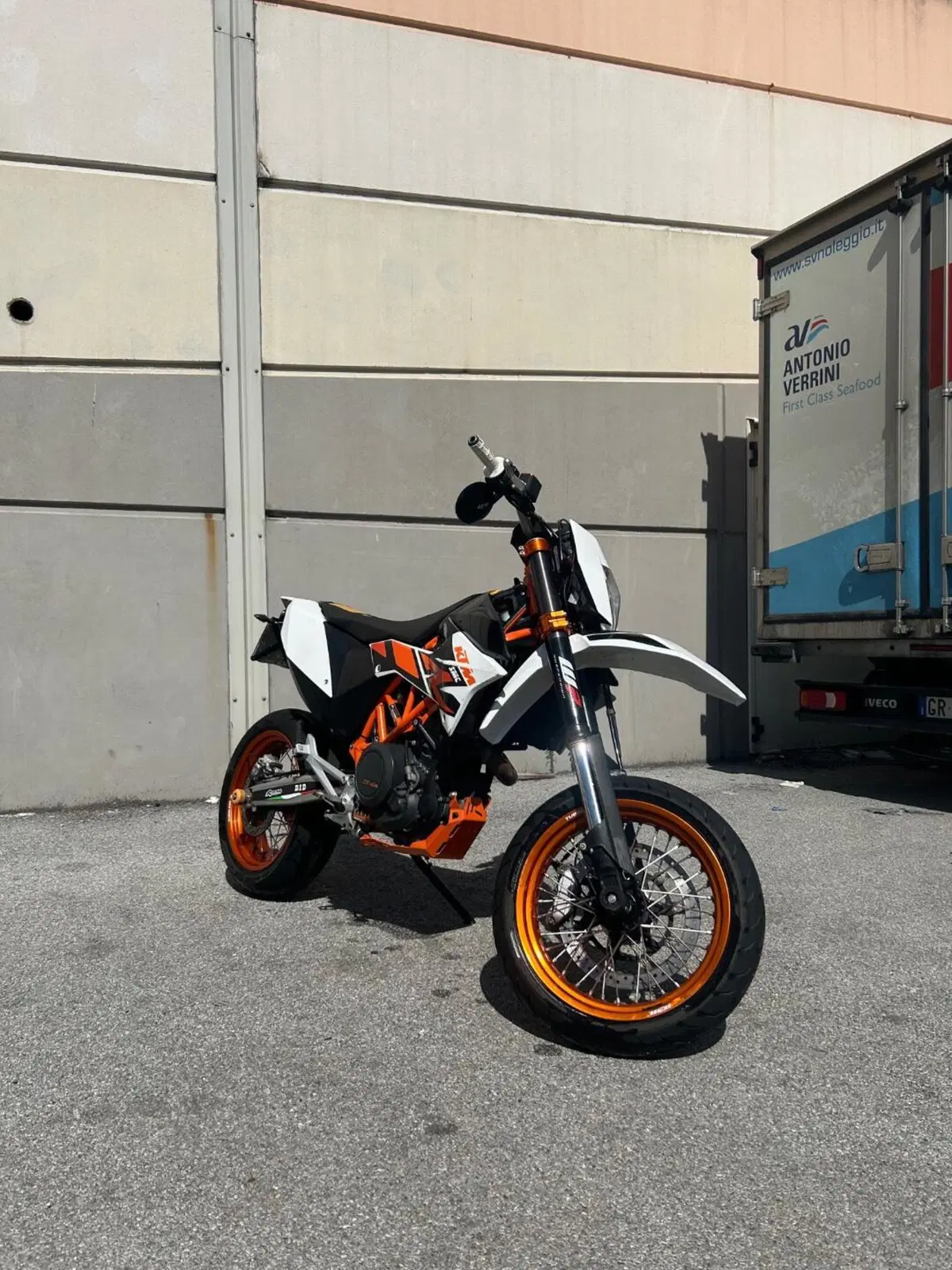 KTM 690 SMC R (2012 - 17) (3)