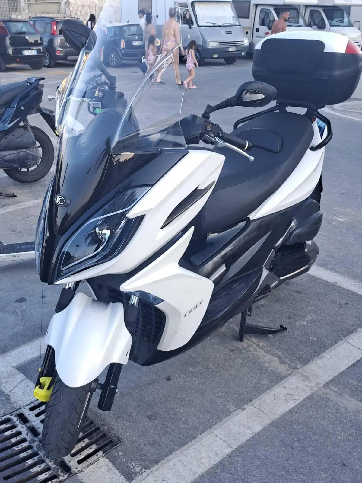 Kymco K-Xct 300i (2012 - 17) (2)