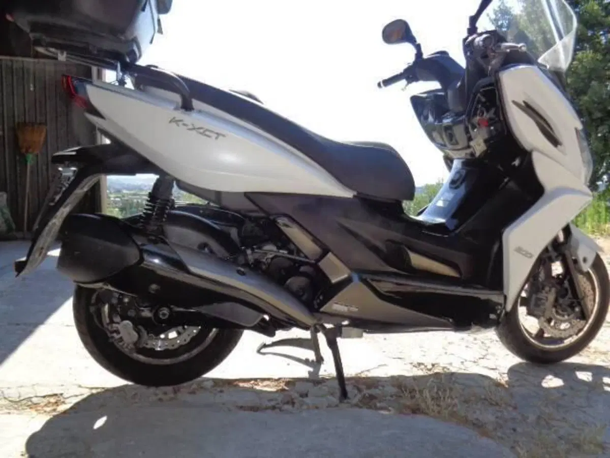 Kymco K-Xct 300i (2012 - 17) (5)
