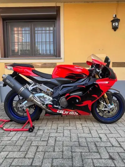 Aprilia RSV 1000 (2003 - 04) usata