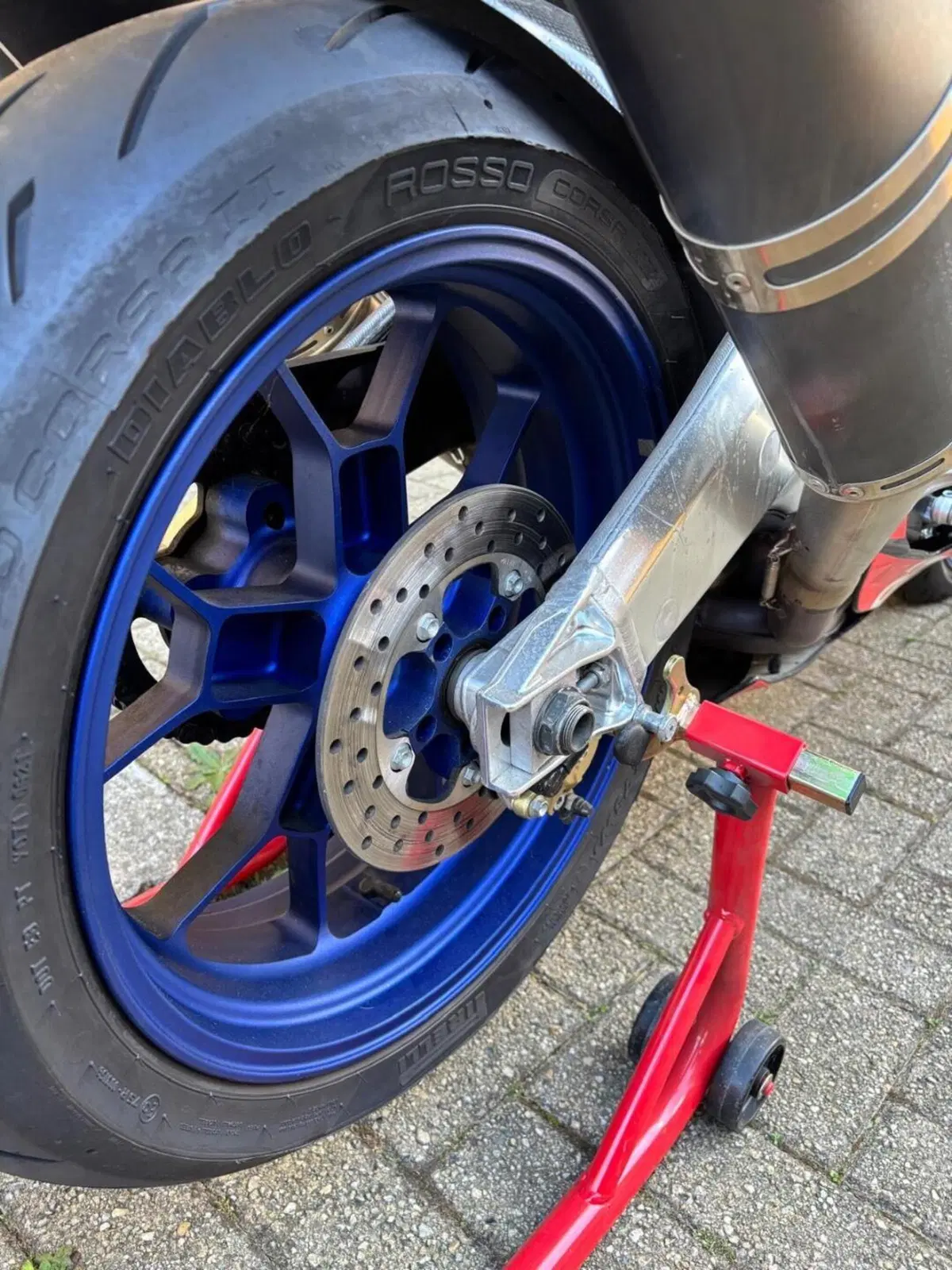 Aprilia RSV 1000 (2003 - 04) (7)
