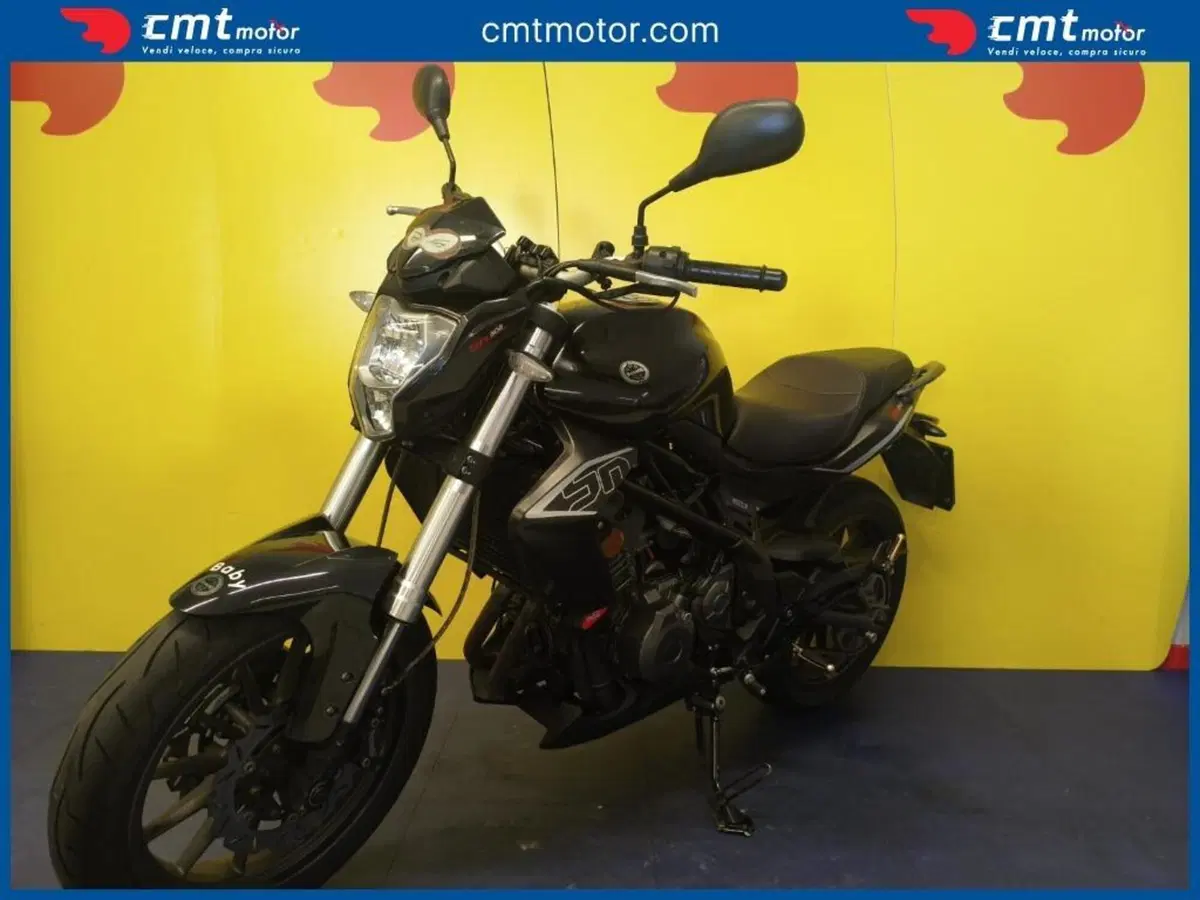 Benelli BN 302 (2014 - 16) (4)