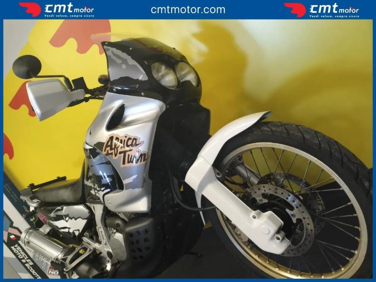 Honda Africa Twin XRV 750 (1993 - 95) (6)