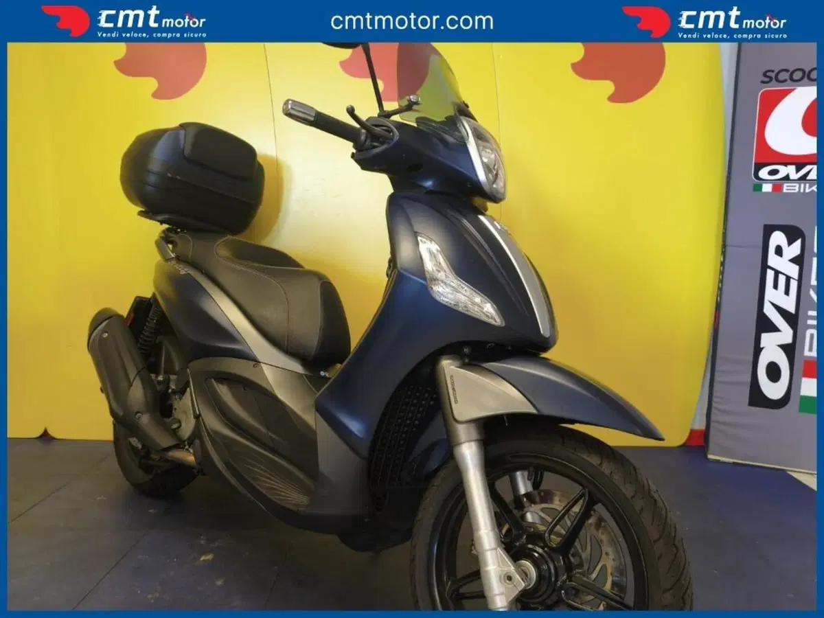 Piaggio Beverly 350 S ABS (2019 - 20) (3)