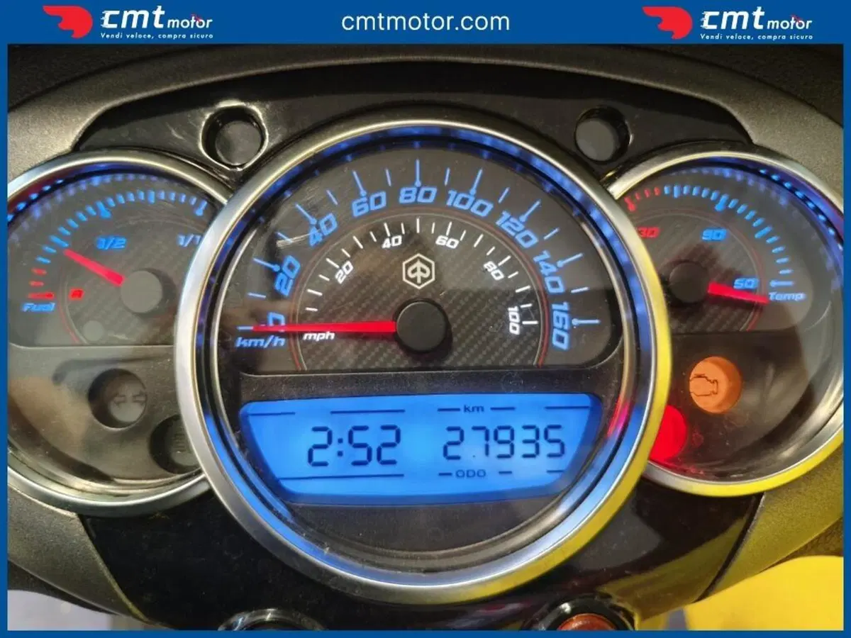 Piaggio Beverly 350 S ABS (2019 - 20) (6)