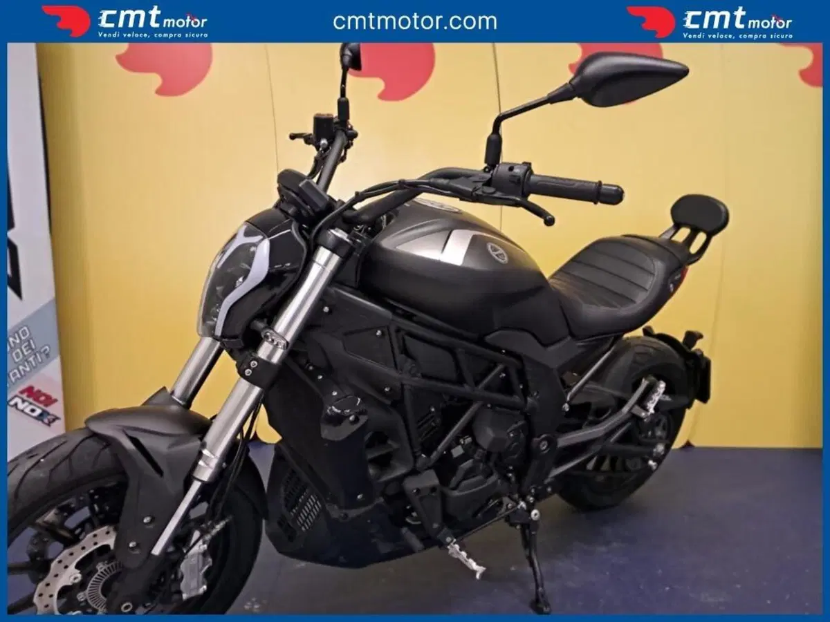 Benelli 502 C (2021 - 25) (4)