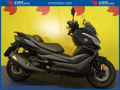 Voge Sfida SR4 MAX (2024 - 26) usata