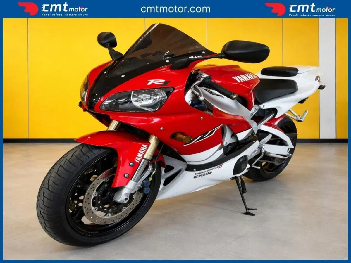 Yamaha YZF R1 (1998 - 99) (4)