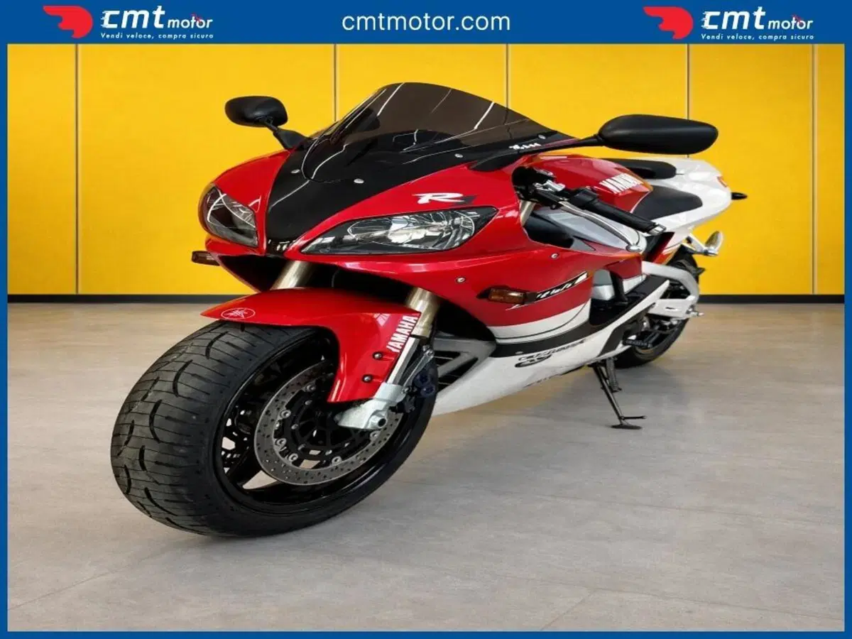 Yamaha YZF R1 (1998 - 99) (5)