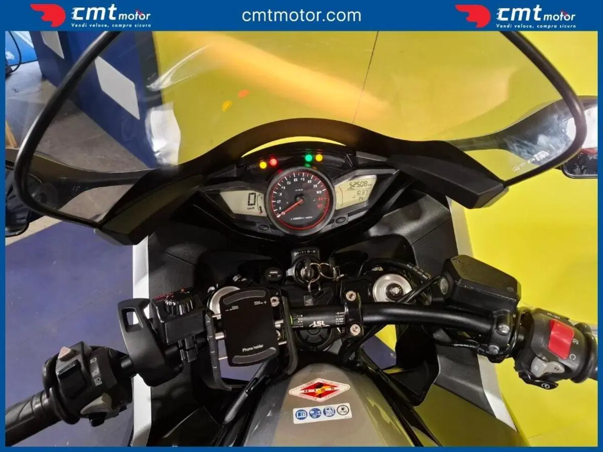 Honda VFR 1200 F DCT ABS (2010 - 16) (8)