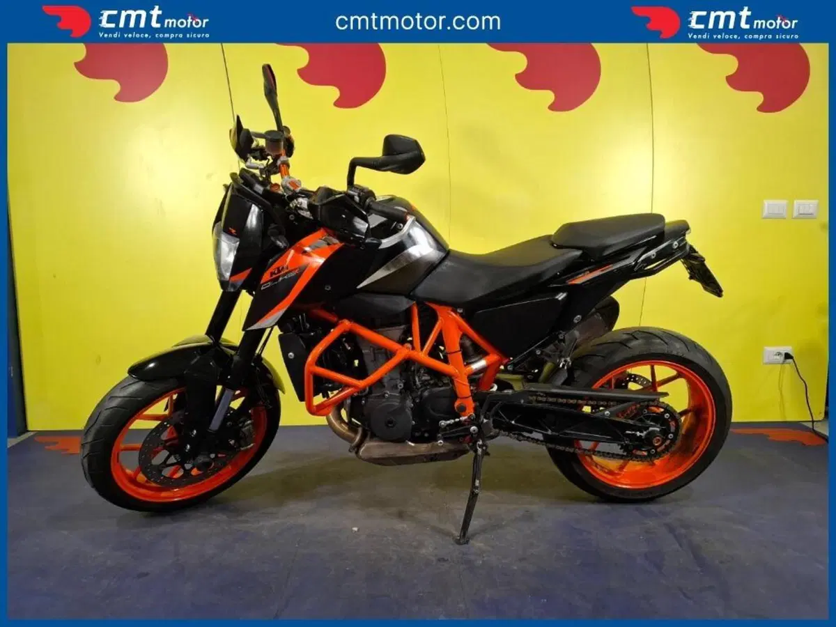 KTM 690 Duke R (2016 - 17) (2)