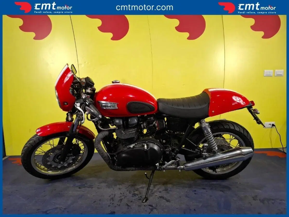 Triumph Thruxton 900 (2004 - 15) (2)