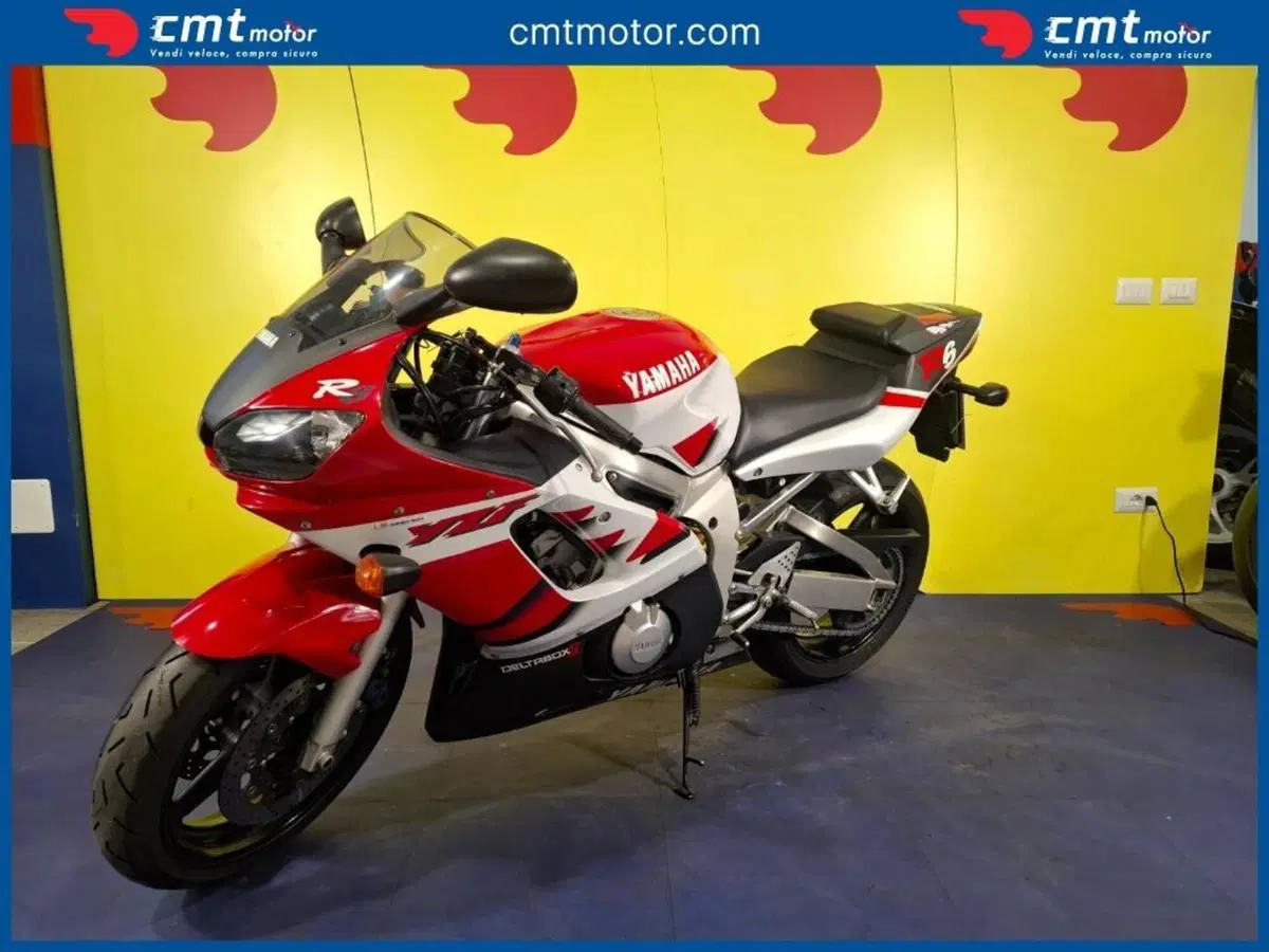 Yamaha YZF R6 (1999 - 00) (4)