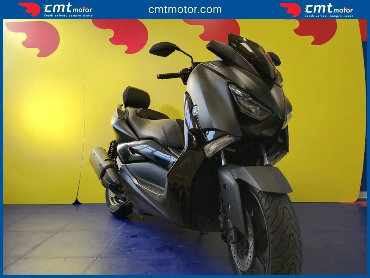 Yamaha X-Max 300 Iron Max (2019 - 20) (2)